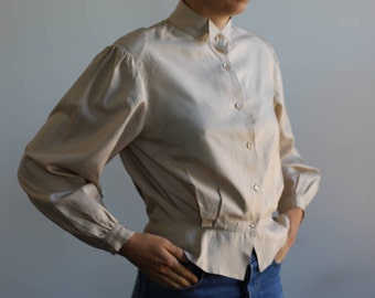 Puffy shoulders beige blouse