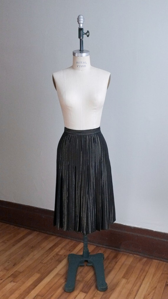 Vintage black Valentino skirt / Pleated designer s