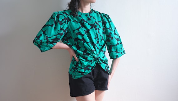 Vintage silk blouse / green and black silk blouse