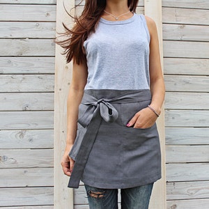 Cafe apron / Linen half apron / Unisex linen apron image 1