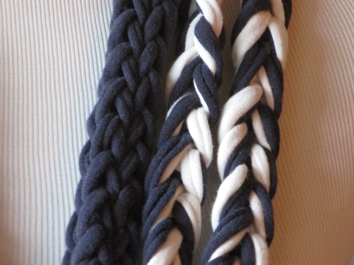 Dark Blue & White T-shirt Necklace Fingerknit and Crochet - Etsy