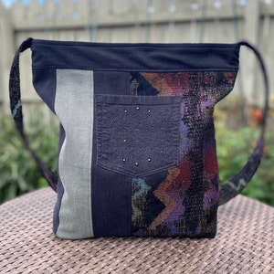 Denim Crossbody Shoulder Bag Upcycled Denim Tote Handmade Denim Market Bag Denim Shoulder Purse Multi Pocket Denim Tote Roomy College Tote