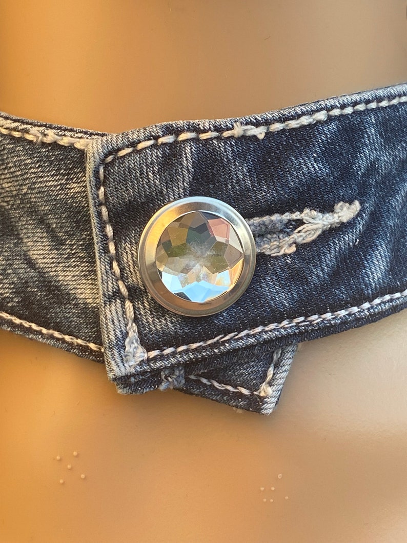 DENIM CHOKER
