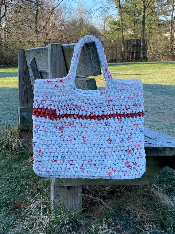 Ravelry: Plastic Yarn Bags (Plarn) pattern by Judie Washburne