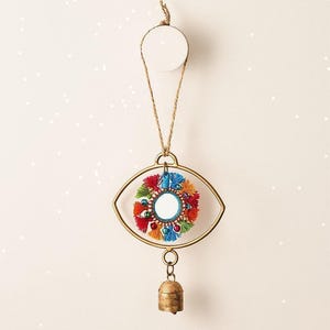Carrillón de viento con ojo turco, colgante de pared artesanal de metal con ojo turco, pequeño carillón de viento, decoración de pared con ojo turco, campana protectora contra el mal de ojo, decoración para exteriores imagen 1