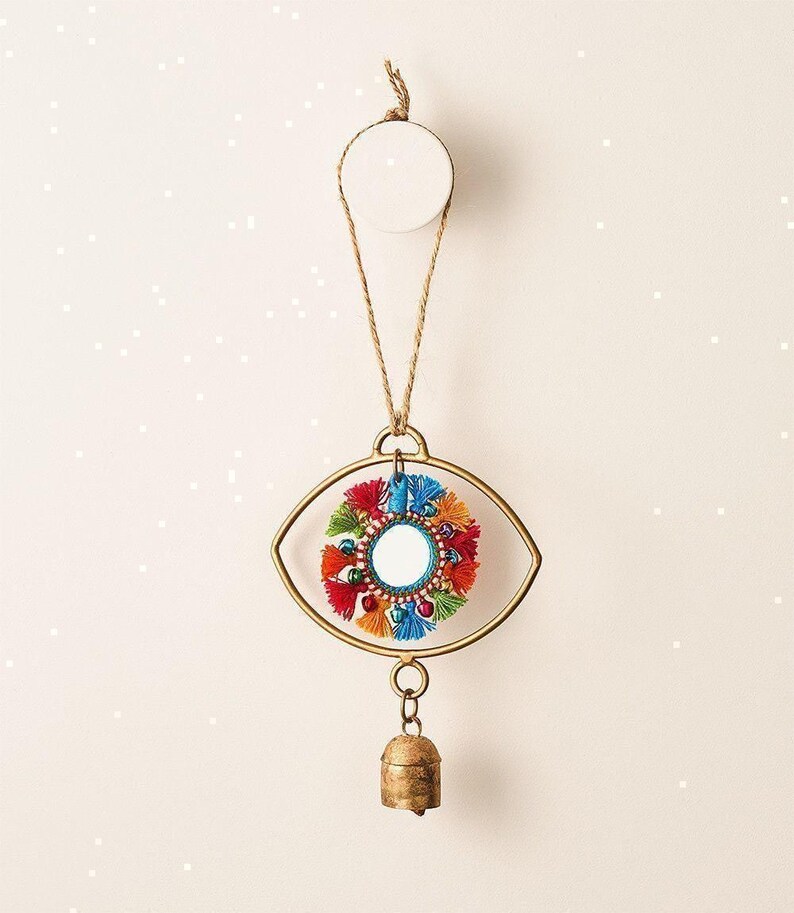 Carrillón de viento con ojo turco, colgante de pared artesanal de metal con ojo turco, pequeño carillón de viento, decoración de pared con ojo turco, campana protectora contra el mal de ojo, decoración para exteriores imagen 1