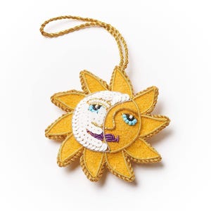 Enfeite de abelha de pelúcia, decoração para árvore de Natal, enfeite de feltro com miçangas, decoração para lareira, enfeite bordado, decoração natalina de feltro, presente para colocar na meia de Natal Sun Ornament