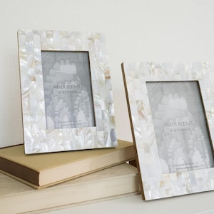 5x7 Photo Frame, Mother Of Pearl Picture Frame, Unique Picture Frame, Mosaic Frame, Anniversary Photo Frame, Decorative Frame, Tabletop