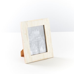 5x7 Bone Picture Frame, Bone Inlay Picture Frame, Marble Picture Frame, Indian Picture Frame, Desk Picture Frame, White Bone Photo Frame