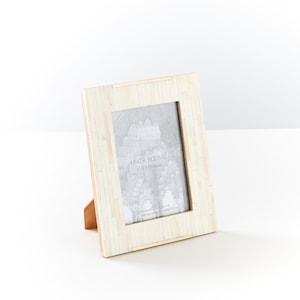 5x7 Bone Picture Frame, Bone Inlay Picture Frame, Marble Picture Frame, Indian Picture Frame, Desk Picture Frame, White Bone Photo Frame