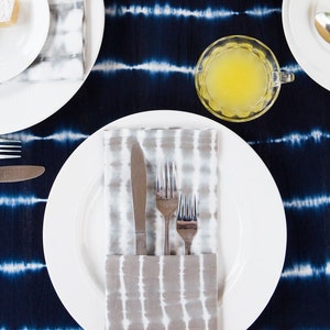 Set Of 4 Shibori Napkins, Indigo Napkins, Cloth Napkins, Tie Dye Napkins, Cotton Napkins, Hand Dyed Napkins, Hostess Gift, Dinner Table Gift image 4