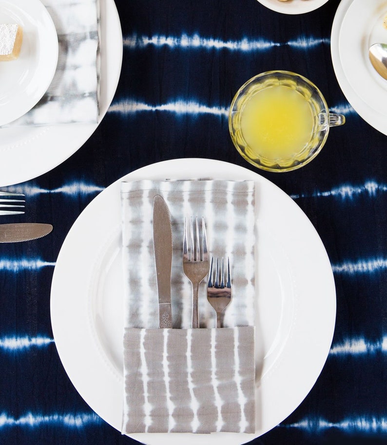 Set Of 4 Shibori Napkins, Indigo Napkins, Cloth Napkins, Tie Dye Napkins, Cotton Napkins, Hand Dyed Napkins, Hostess Gift, Dinner Table Gift image 4