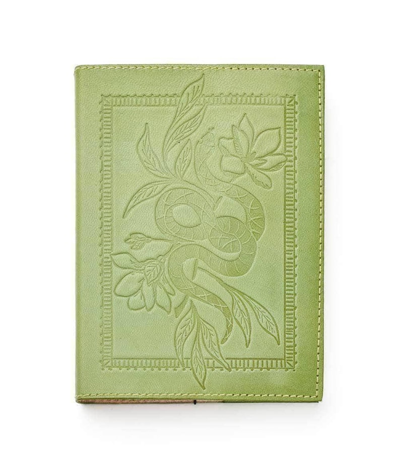 Schlangenprägung Grünes Leder Journal - Recyceltes Baumwollpapier, nachfüllbares Notizbuch, persönliches Wachstum, Transformation Journal, Hochzeitsgeschenk Bild 2
