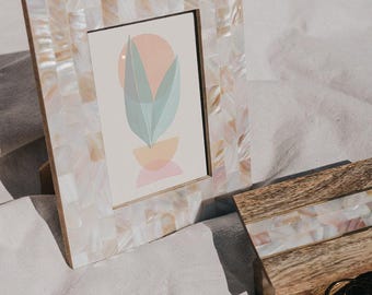 Mother Of Pearl Mosaic Frame, Tabletop Picture Frame, Unique Picture Frames, 4x6 Picture Frame, Wedding Photo Frame, Decorative Frame