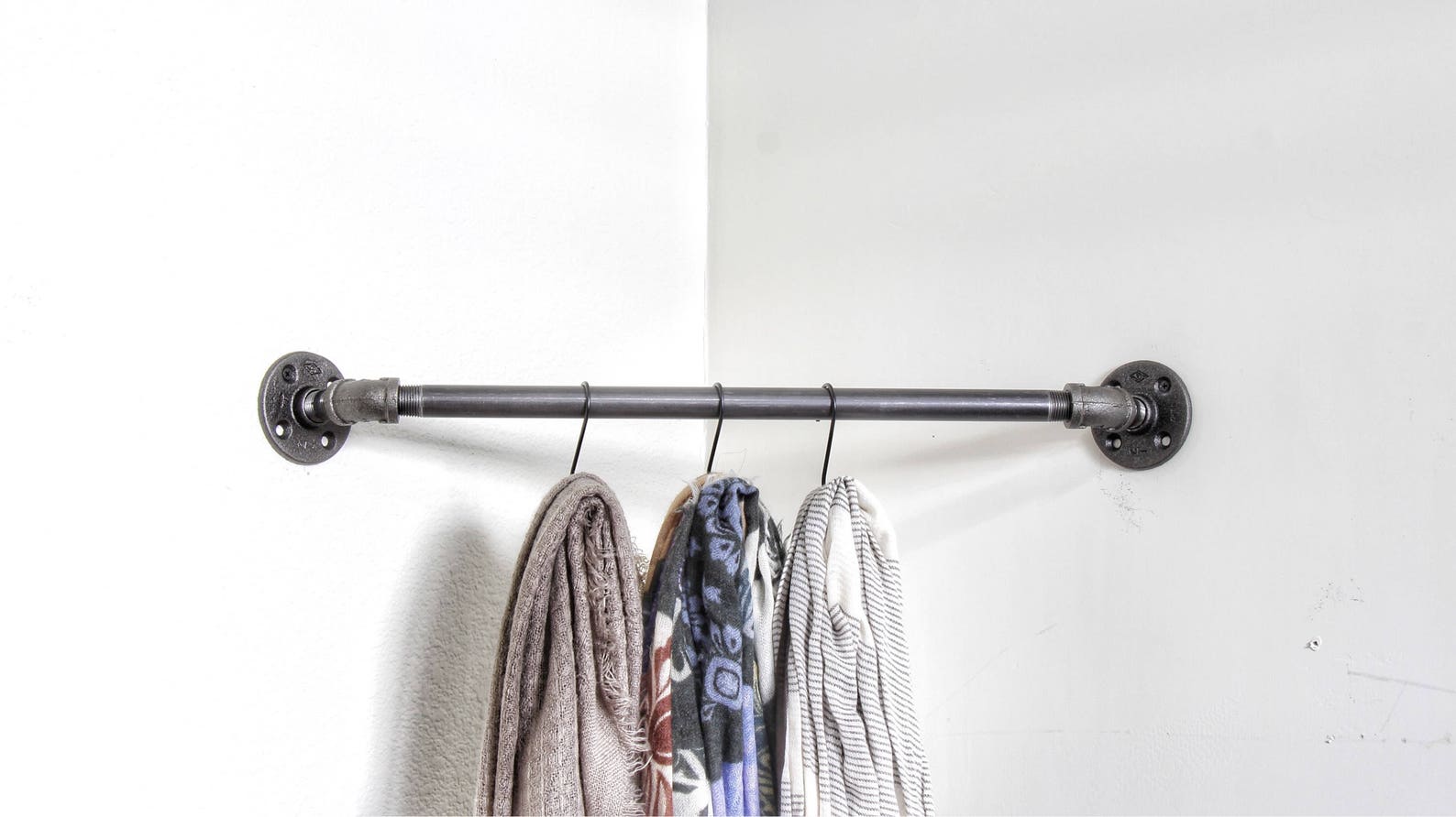 Industrial Pipe Corner Clothing Rack Corner Etsy UK