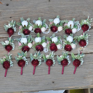 Wedding corsage/Anniversry corsage/mother corsage/gala corsage/bridesmaids corsage/burgundy corsage/dusty rose corsage/custom corsage