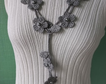 Grey floral crochet necklace