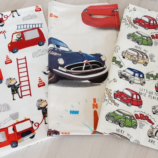 serviette de table enfant PERSONNALISEE en tissu coton, serviette de cantine ou essuie-main pour enfant Pompiers Cars Petites Voitures
