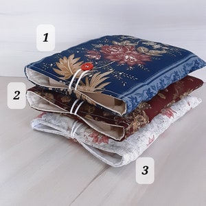 Gepolsterte Buchtasche aus Stoff mit Knopfverschluss, schützende Buchhülle, Vintage-Blumenmuster, Geschenkidee