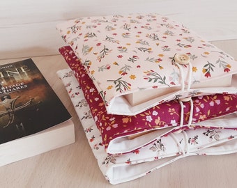 Bolsa para libros de tejido polar con cierre de botón y funda protectora con estampado de libro Liberty