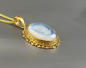 Collier taille-douce, pendentif en verre opale, bijoux victoriens anciens, bijoux édouardiens, bijoux de mariage, pendentif en or délicat, cadeau pour maman