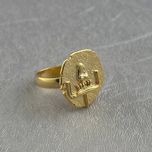 Ancient Old Intaglio Brass Ring, Vintage Ring, Intaglio Roman Coin, 24k Gold Over Coin Ring, Gold Vermeil Ring, Gold Ring, Ancient Coin Ring
