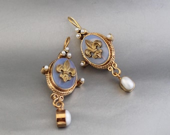 Intaglio Jewelry, Opal Crystal Earrings, Antique Victorian Jewelry, gold pearl wedding earrings, Vintage Style Gold Earrings, Fleur-de-lis