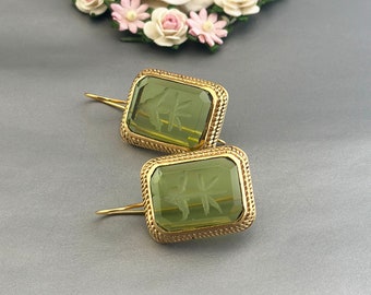 Intaglio Earrings, Green Stone Earrings, 18K Gold Earrings, Vintage Antique Jewelry, Edwardian Jewelry, Art Deco Earrings, Gift for Mother