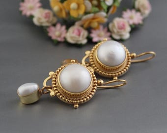Vintage Pearl Intaglio Earrings: 1920s Gold Jewelry
