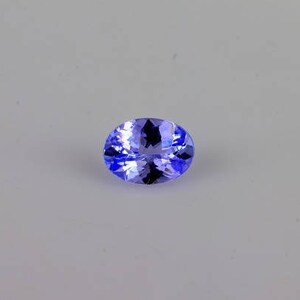 0.75 Carat Blue Tanzanite 7x5mm Faceted Cut Oval AAA+ Grade Loose Gemstone - Natural Tanzanite Ring | Pendant Design Gemstones