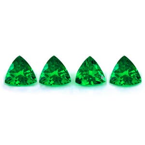 Tsavorite Green 4 mm Faceted Cut Trillion Shape Gemstone Top Quality Loose Gemstone, 4mm Green Tsavorite Gemstone, Natural Green Tsavorite