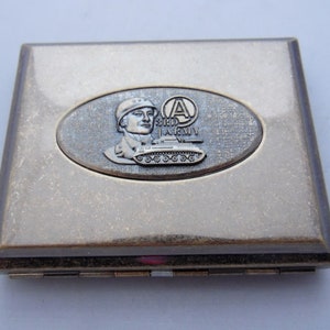Legacy of Valor : étui à cigarettes vintage 3e Armée