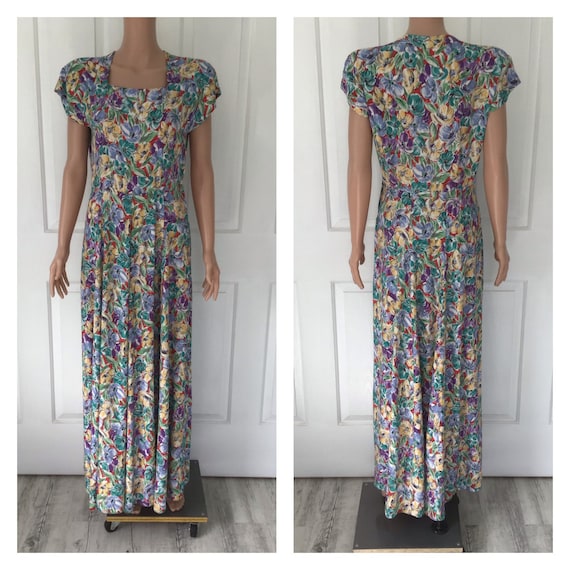 Genuine 1940's Long Dress - Cotton Fabric with Sho