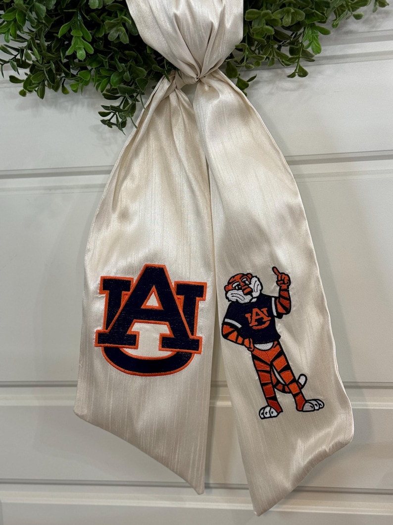 Auburn Wreath Door Sash