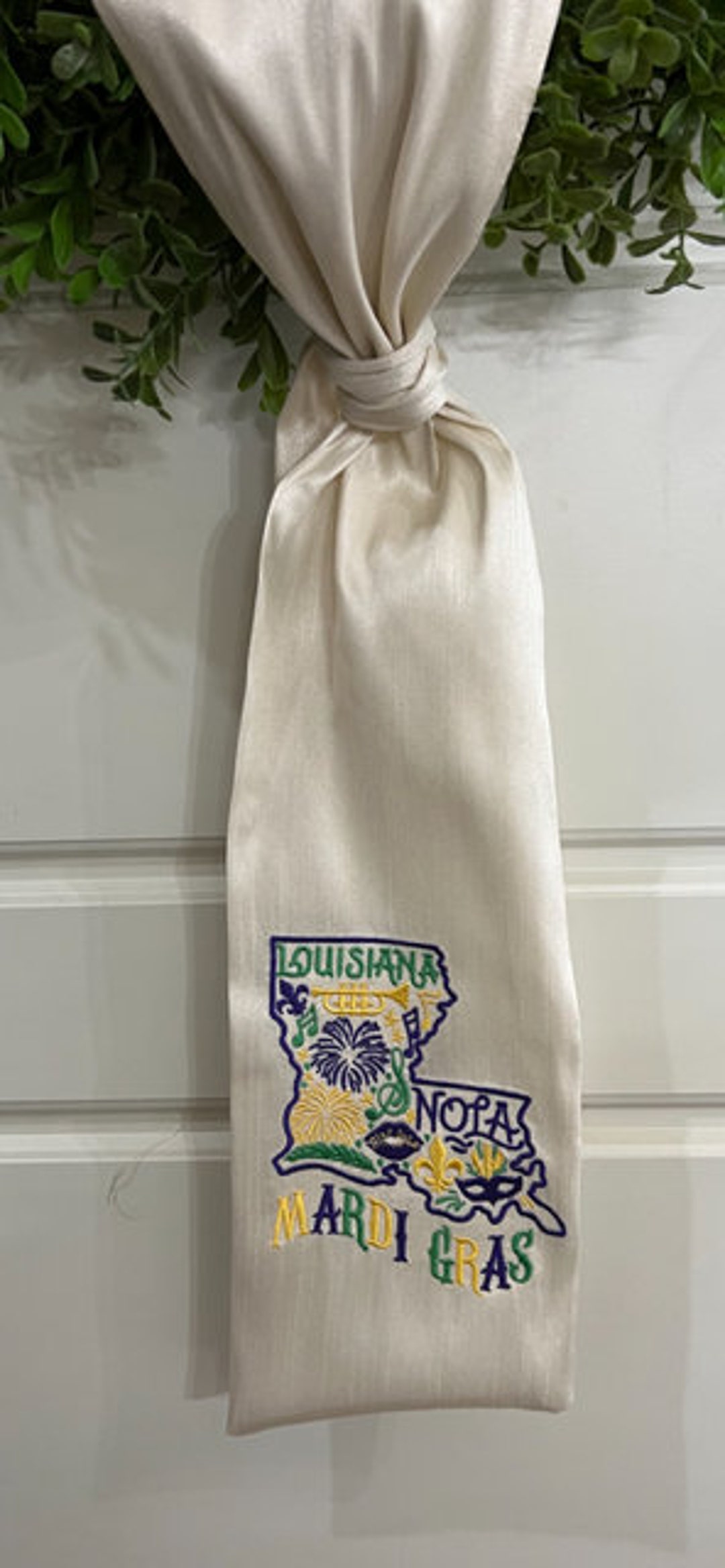 mardi gras wreath sash