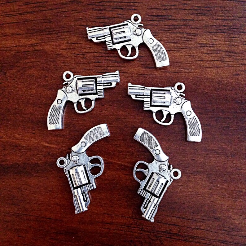 5 Gun Charms Antique Silver Charm 3D Gun Charm Pistol Etsy