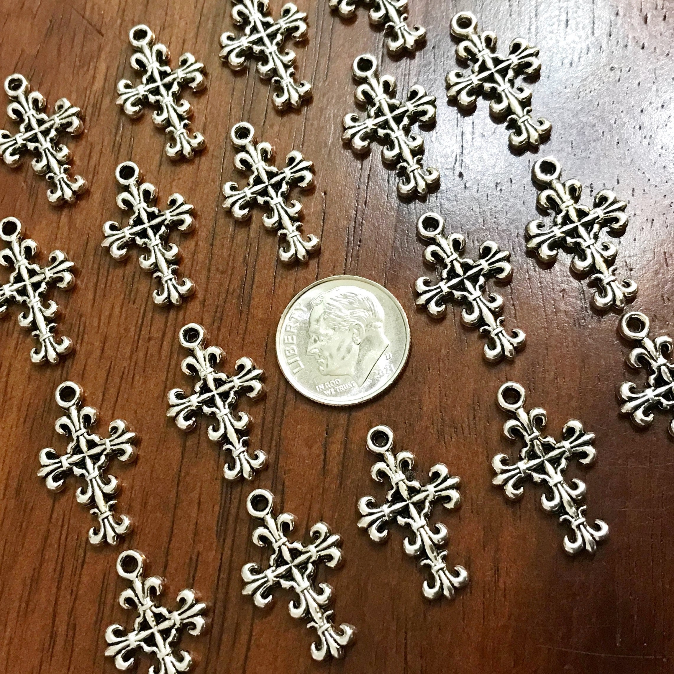 20pcs, Cross Charms, Filigree Cross Charms, Detailed Cross, Antique Silver Charms, Double Sided Cross Charms, Fancy Cross Charms, Findings