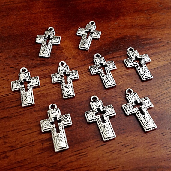 Pack 30 UK Seller 16x8mm Tibetan Silver Cross Pendant Charms