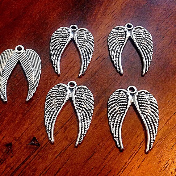 Angel Face with Wings 5 Lead Free Antique Silver Pewter Charms