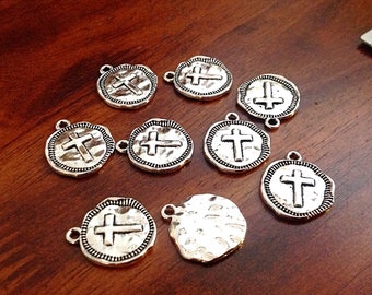 20pcs, Hammered Cross Charms, Antique Silver Cross Charms, Round Cross Charms, Disc Cross Charms, Coin Cross Charms, DIY Jewelry, Findings