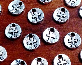 50pcs, Silver Cross Charm, Round Cross Charms, Hammered Cross Charms, Tiny Cross Charms, Double Sided Cross, Coin Cross Charms, Findings