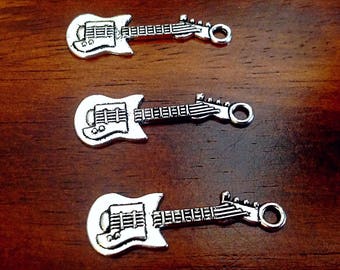 20pcs, Guitar Charms, Antique Silver Charms, Silver Guitar Charms, Rock and Roll Charms, Crafts and Jewelry Supplies and Findings