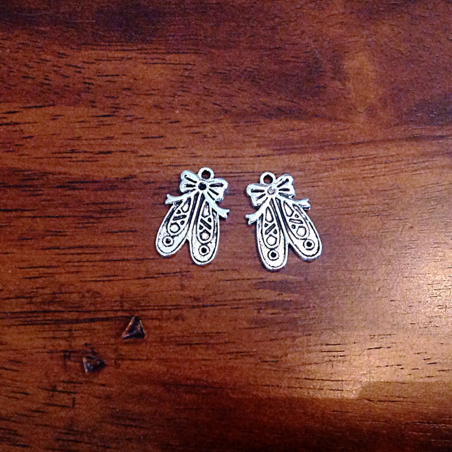 12 ballet shoes charms, antique silver charms, ballerina shoes charms, ballet shoe charms, craft and jewelry supplies, findings
