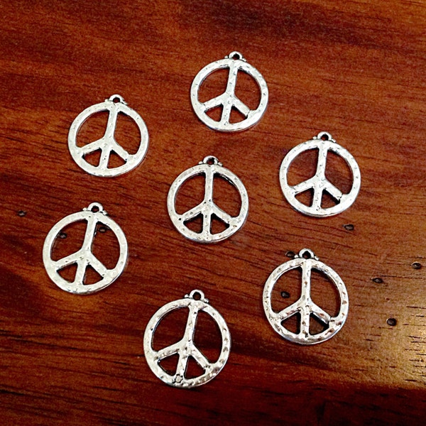 Bulk 25pcs, Peace Sign Charms, Antique Silver Charms, Silver Peace Charms, Yoga Charms, Zen Charms, Jewelry and Craft Supplies, Findings