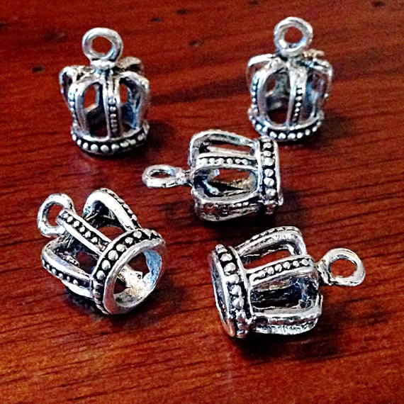 10 Crown charms antique silver tone CA10
