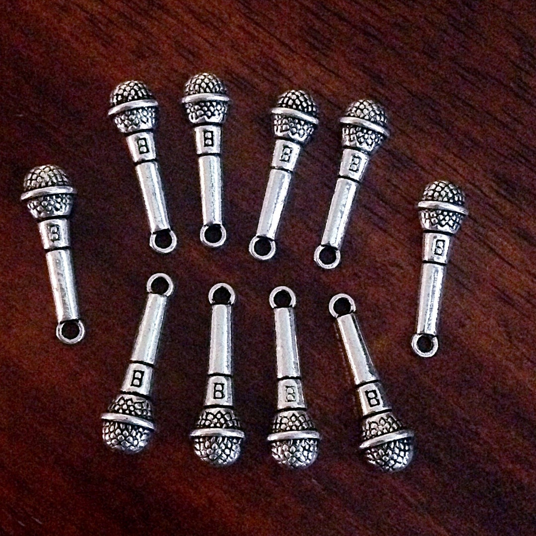 Bulk 20 Microphone Charms, Antique Silver Charms, Microphone, Karaoke