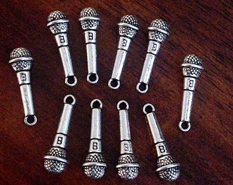 Bulk 20 Microphone Charms, Antique Silver Charms, Microphone, Karaoke Charms, Music Charms, Crafts and Jewelry Supplies and Findings