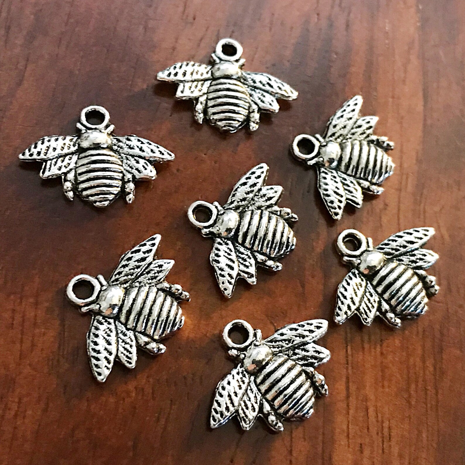 Bulk 20 Bee Charms Antique Silver Bee Charms Honey Bee Etsy