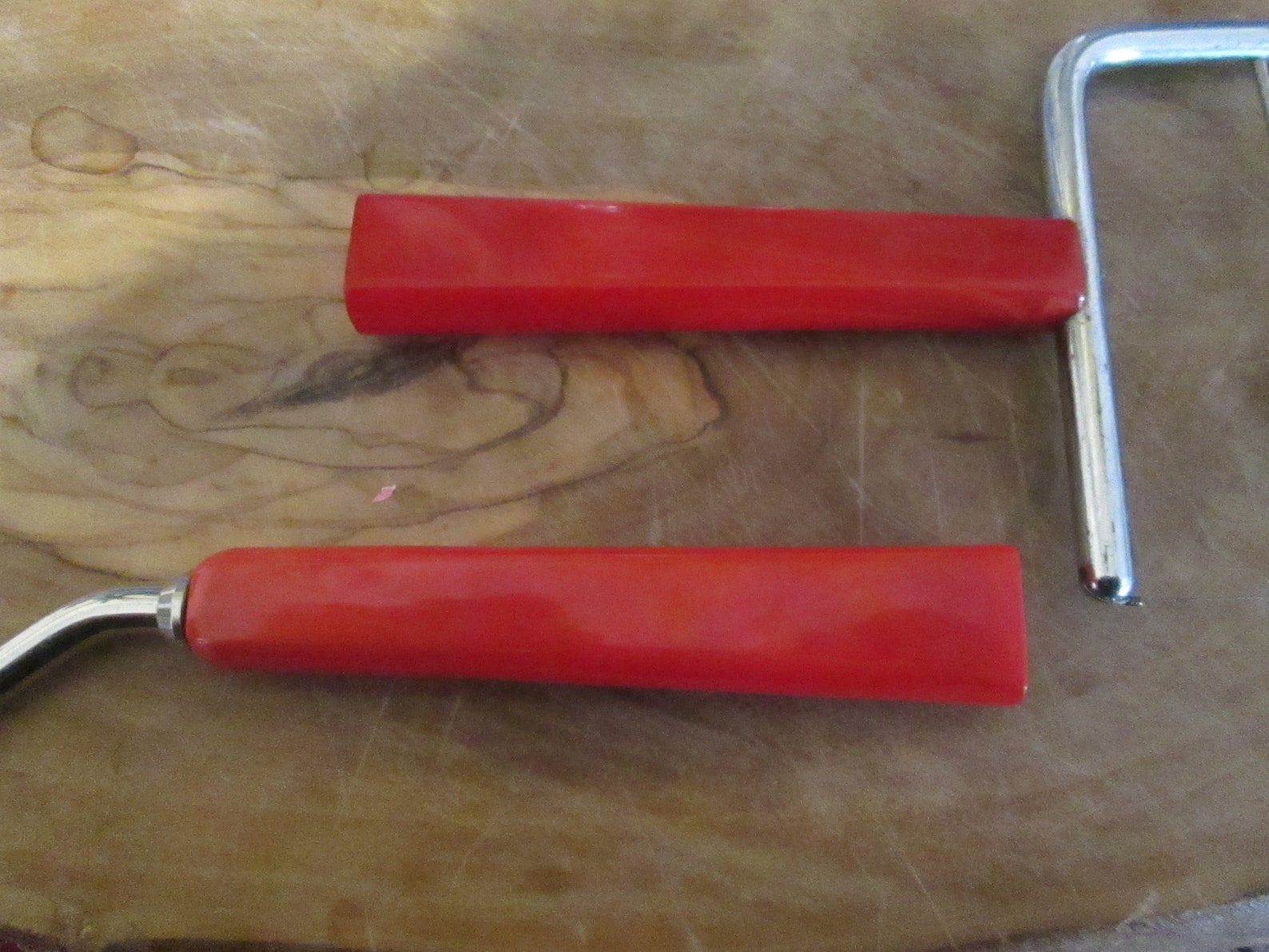 Vintage Bakelite Cake Slicer & Cheese Slicer Red Handle. One Etsy