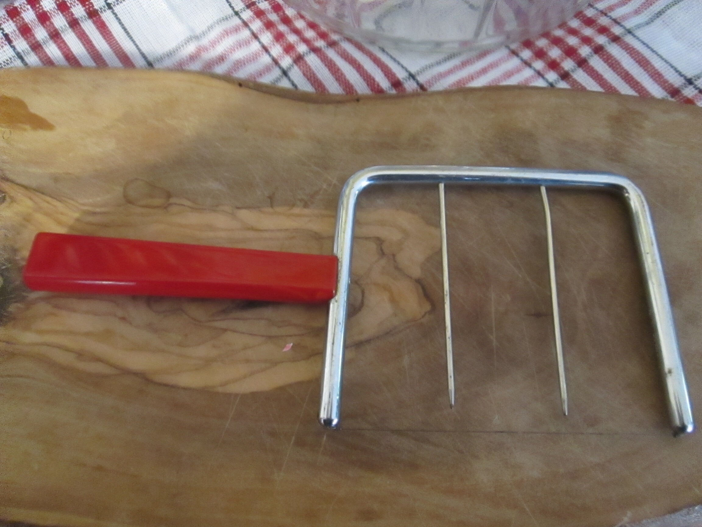 Vintage Bakelite Cake Slicer & Cheese Slicer Red Handle. One Etsy